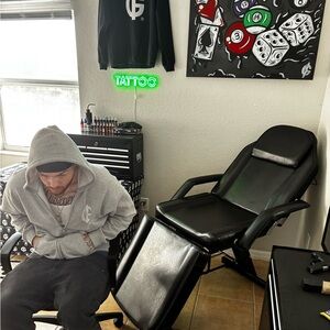 Meet your Posher, Chris